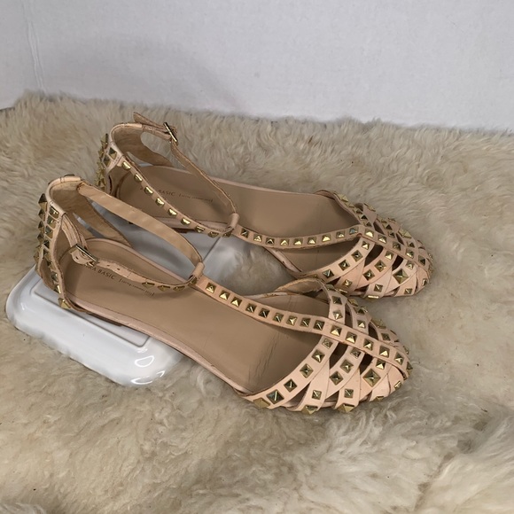Zara Rock Stud Sandal Flats Tan w/ Gold Size 10